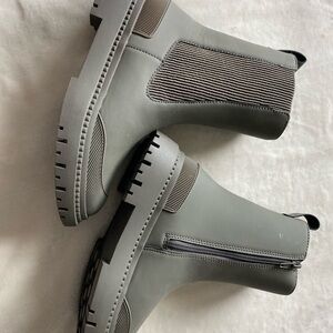 Zara Kids Gray Rain Boots